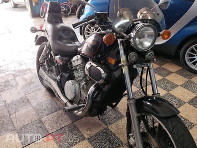 Kawasaki VN VN750