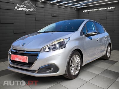 Peugeot 208 1.2 PureTech Style