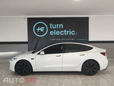 Tesla Model 3 Standard Range Plus RWD
