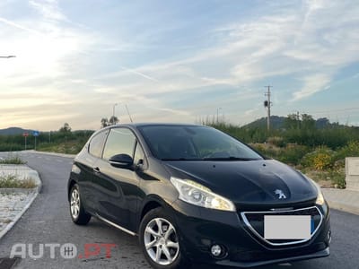 Peugeot 208 1.2 VTi Access