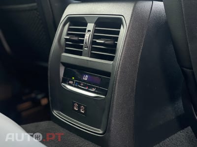 BMW 330 e Touring Pack Desportivo M Pro Auto