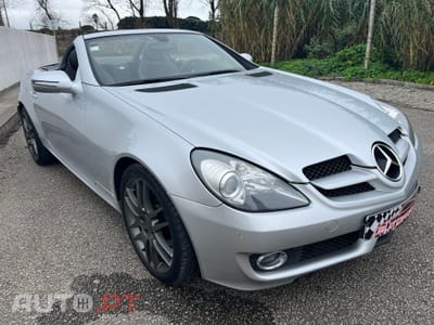 Mercedes-Benz SLK 200 Outro