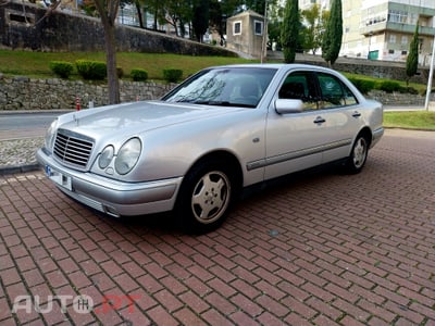 Mercedes-Benz E 200 d Elegance