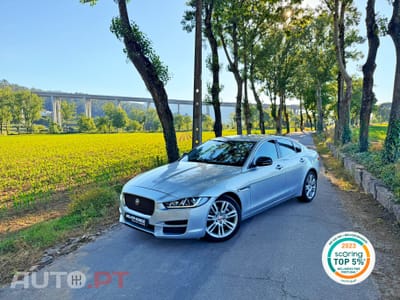 Jaguar XE 2.0 D Prestige Aut.