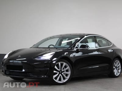 Tesla Model 3 Long-Range AWD