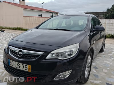 Opel Astra Sports Tourer Cosmo