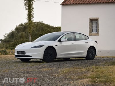 Tesla Model 3 Standard Range RWD