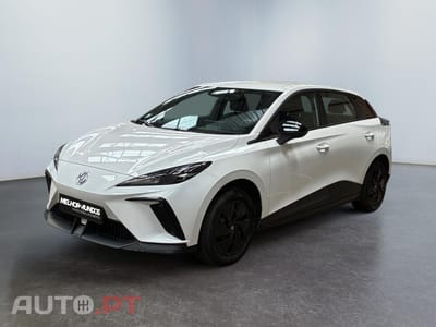 MG MG4 EV Standard 2WD