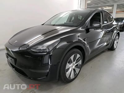 Tesla Model Y Long Range Dual Motor AWD