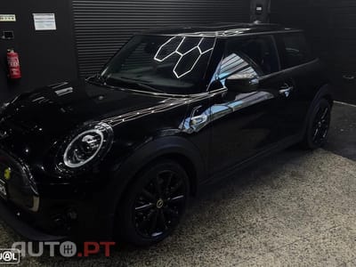 MINI Cooper Cooper SE