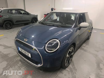 MINI Cooper Cooper SE Favoured M