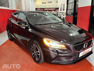 Volvo V40 2.0 D3 Momentum