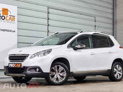 Peugeot 2008 1.2 PureTech Style