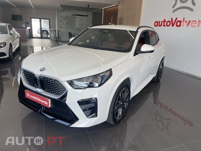 BMW iX2 eDrive20 Edição Desportiva M