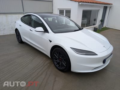 Tesla Model 3 Tração Traseira Premium