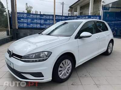 Volkswagen Golf 1.6 TDI Confortline