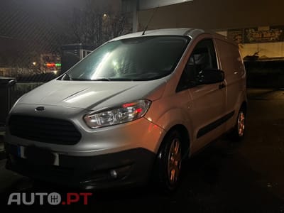 Ford Courier Comercial