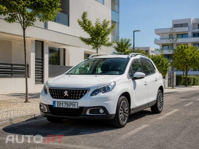 Peugeot 2008 PureTech 110 GPF Stop&Start EAT6 Signature
