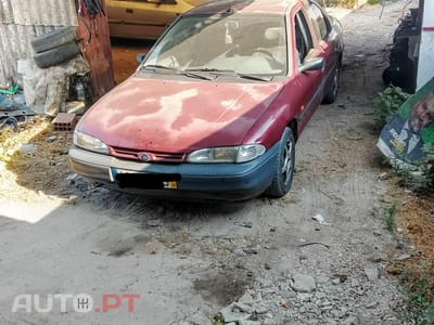 Ford Mondeo Mark 1