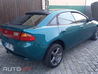 Mazda 323 F 1.5 90cv Direçao assistida