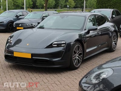 Porsche Taycan 93 kWh