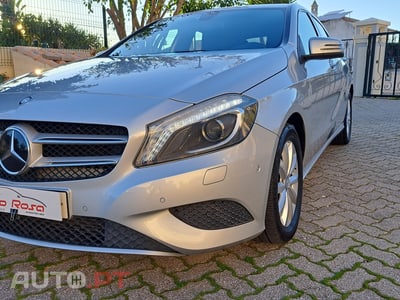 Mercedes-Benz A 180 BlueEFFICIENCY) Urban