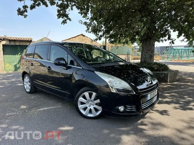 Peugeot 5008 1.6 e-HDi 7L Allure 2-Tronic 113g
