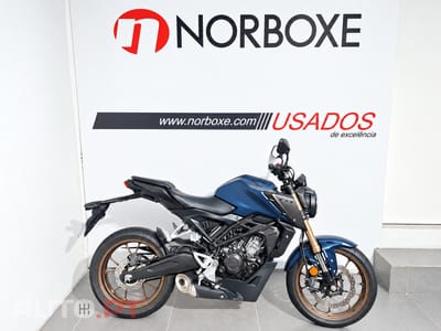 Honda CB 125R