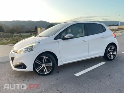 Peugeot 208 1.6 BlueHDi GT Line