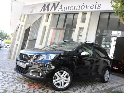 Peugeot 2008 1.2 PureTech Style