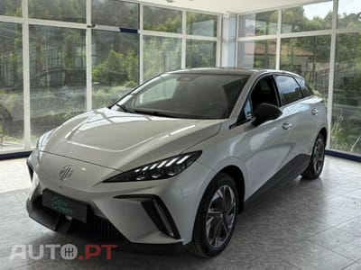 MG MG4 64 kWh Luxury