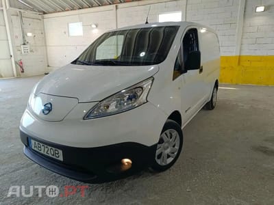 Nissan NV200 4p Professional