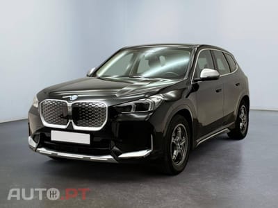 BMW iX1 xDrive30 xLine