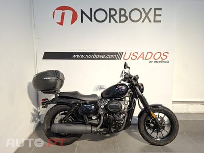 Hyosung Aquila 125