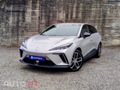 MG MG4 64 kWh Luxury