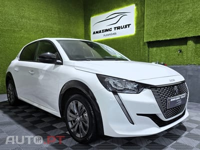 Peugeot E-208 50 kWh Allure Pack