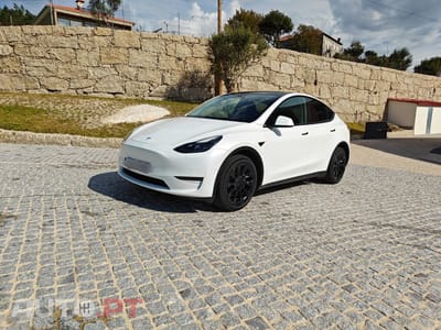 Tesla Model Y Long Range Dual Motor