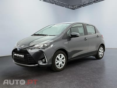 Toyota Yaris 1.5 Hybrid France Business