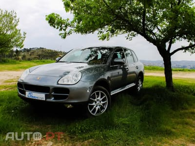 Porsche Cayenne Tiptronic