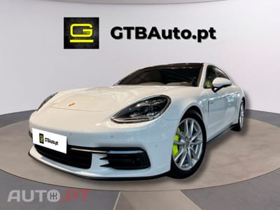 Porsche Panamera 4 E-Hybrid 