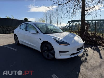Tesla Model 3 Standard Range Plus RWD