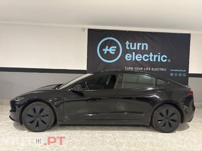 Tesla Model 3 Standard Range Plus RWD