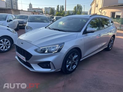 Ford Focus SW 1.0 EcoBoost ST-Line