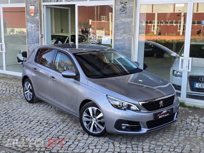 Peugeot 308 1.5 BlueHDi Style J17
