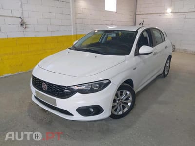 Fiat Tipo 1.3 M-Jet Lounge