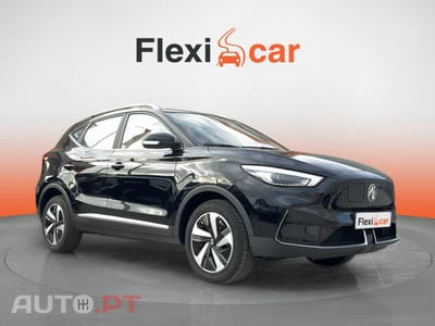 MG ZS EV 72.6 kWh Luxury OBC 11 KW