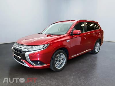 Mitsubishi Outlander 2.4l 4WD PHEV Business