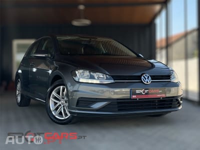 Volkswagen Golf 1.6 TDI Confortline