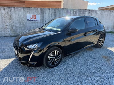 Peugeot 208 PureTech 100 Allure