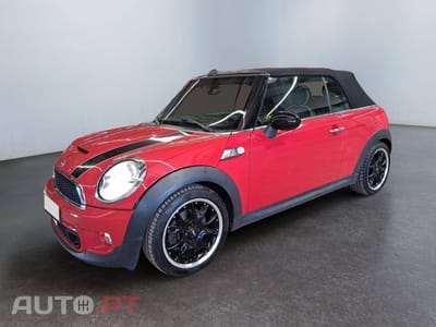 MINI Cabrio Cooper S Auto